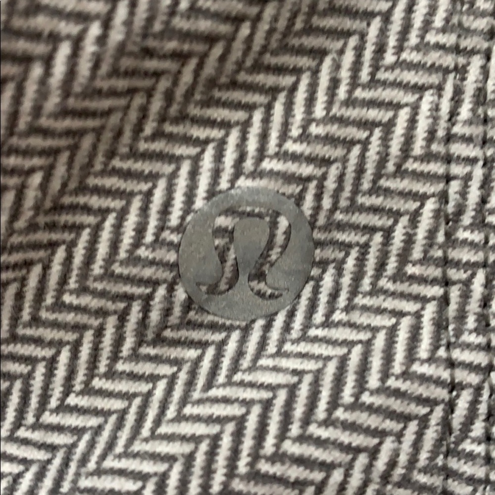 Lululemon Top - Picture 3 of 4